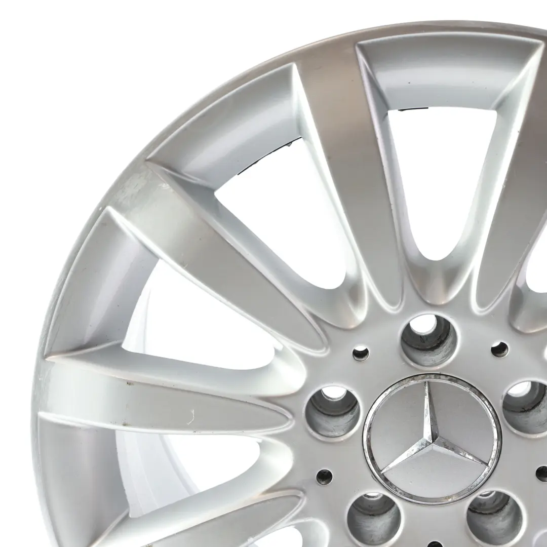 Llanta Aleación Plata 16" 7.5J ET:42 para Mercedes W211 con número de pieza A2114015702 Mercedes W211 Llanta Aleación Plata 16" 7.5J ET:42 - SKU A2114015702-1 - Número de pieza A2114015702