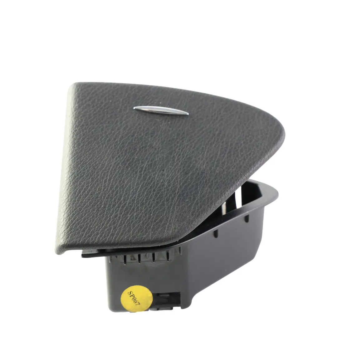 Boîte Rangement Cendrier Carte Porte Arrière Droit pour Mercedes W211 à propos du numéro de pièce A2118400274 Mercedes W211 Boîte Rangement Cendrier Carte Porte Arrière Droit - SKU A2118400274 - Numéro de pièce A2118400274