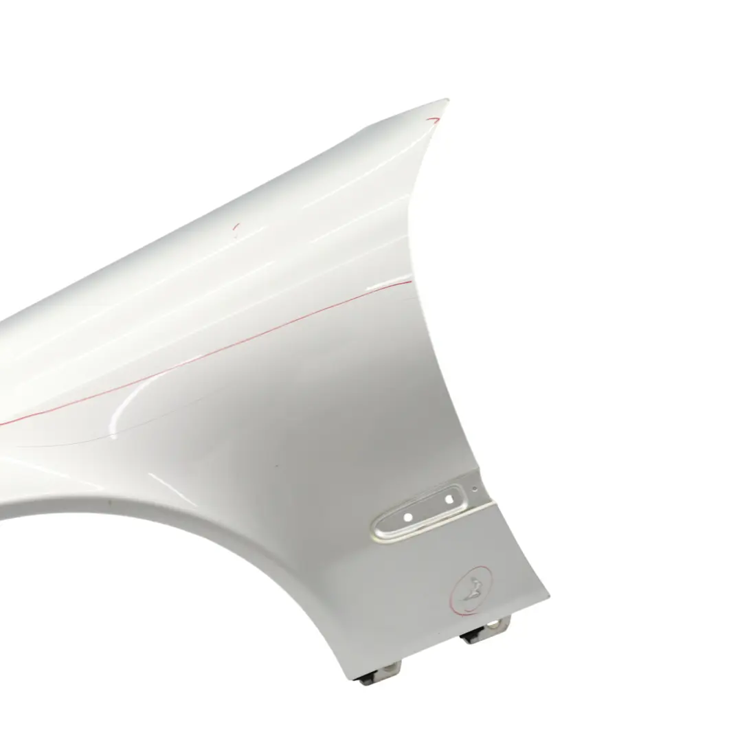 Delantero Izquierdo Lado Iridium Silver Metallic - 775 para Mercedes W211 con número de pieza A2118801318 Mercedes W211 Delantero Izquierdo Lado Iridium Silver Metallic - 775 - SKU A2118801318-IRS - Número de pieza A2118801318