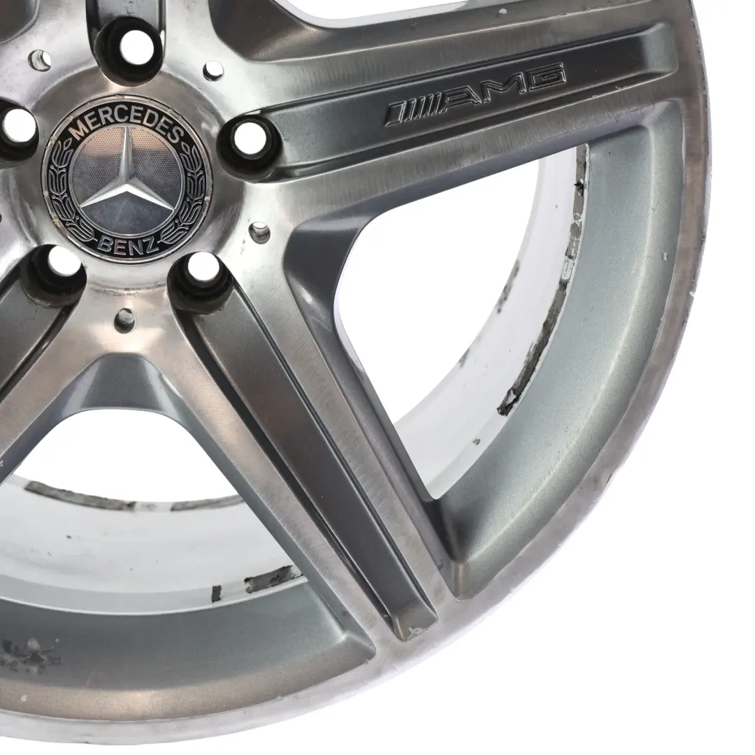 Llanta Aleación Trasera 18" 9,5J ET:28 para Mercedes CLS C219 AMG con número de pieza A2194011802 Mercedes CLS C219 AMG Llanta Aleación Trasera 18" 9,5J ET:28 - SKU A2194011802-1 - Número de pieza A2194011802