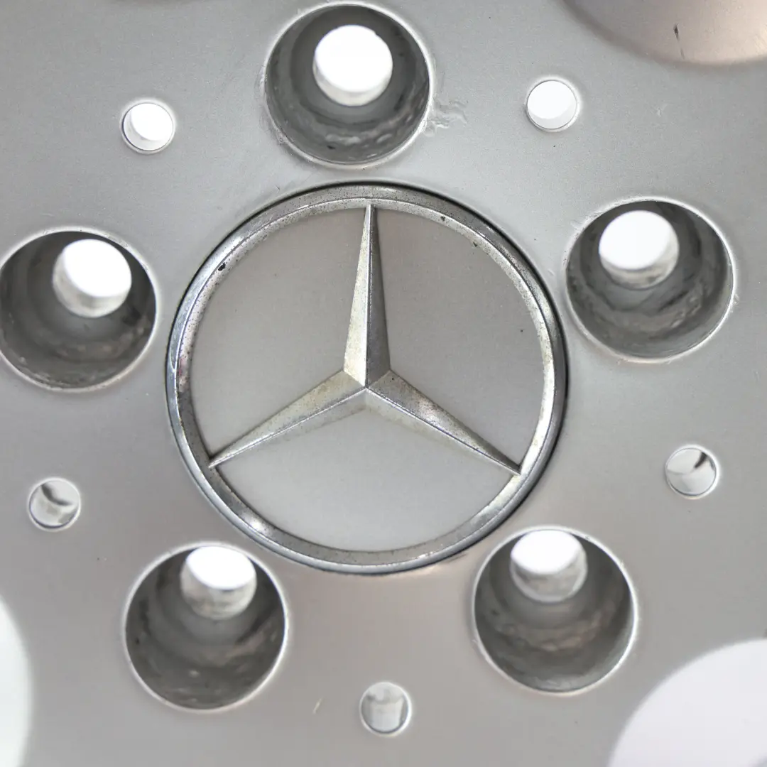 Alloy Wheel Rim 7 Spoke Design 16" 7,5J ET:46 to Mercedes W220 with Part number A2204012302 Mercedes W220 Alloy Wheel Rim 7 Spoke Design 16" 7,5J ET:46 - SKU A2204012302-1 - Part number A2204012302