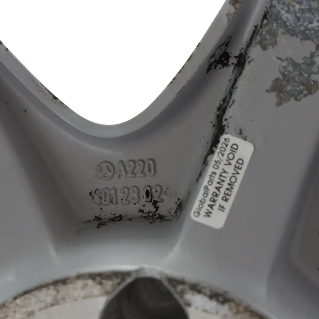 Alloy Wheel Rim 7 Spoke Design 16" 7,5J ET:46 to Mercedes W220 with Part number A2204012302 Mercedes W220 Alloy Wheel Rim 7 Spoke Design 16" 7,5J ET:46 - SKU A2204012302-3 - Part number A2204012302