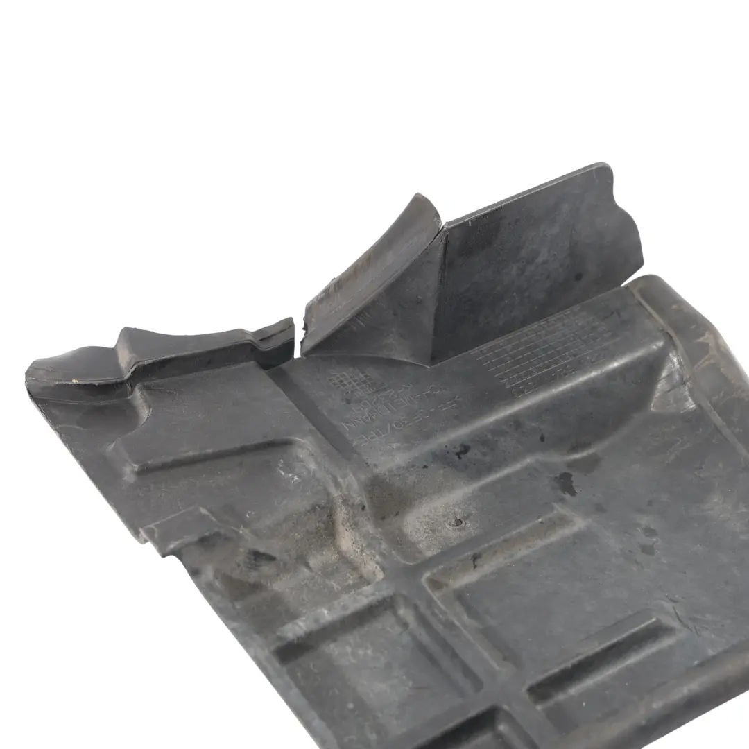 Abdeckung Rechts M113 Benzin für Mercedes W220 Motor mit Teilenummer A2205241830 Mercedes W220 Motor Abdeckung Rechts M113 Benzin - SKU A2205241830 - Teilenummer A2205241830