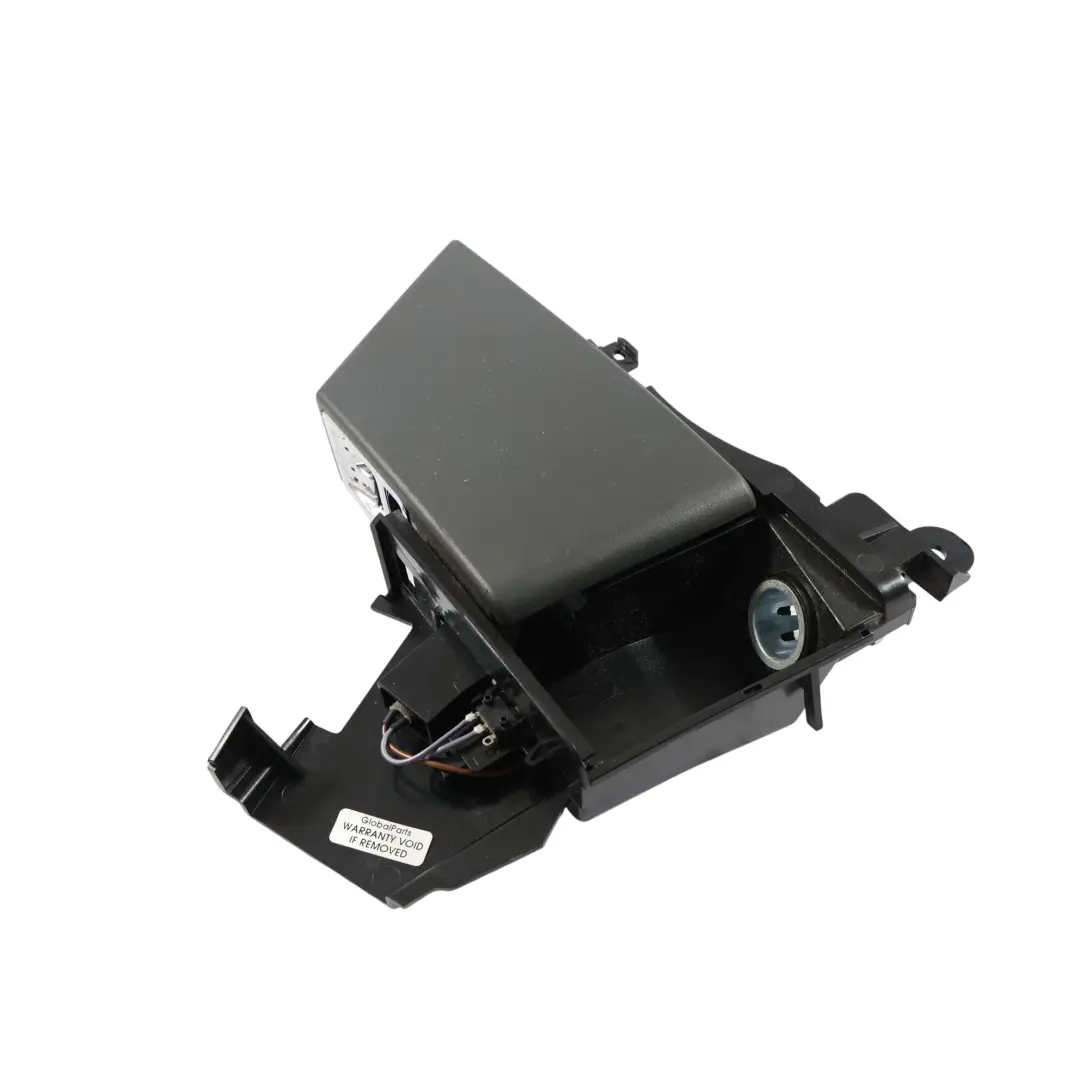 Portacenere Pannello Porta Posteriore Destro Nero per Mercedes W220 con numero di parte A2208100630 Mercedes W220 Portacenere Pannello Porta Posteriore Destro Nero - SKU A2208100630 - Numero di parte A2208100630
