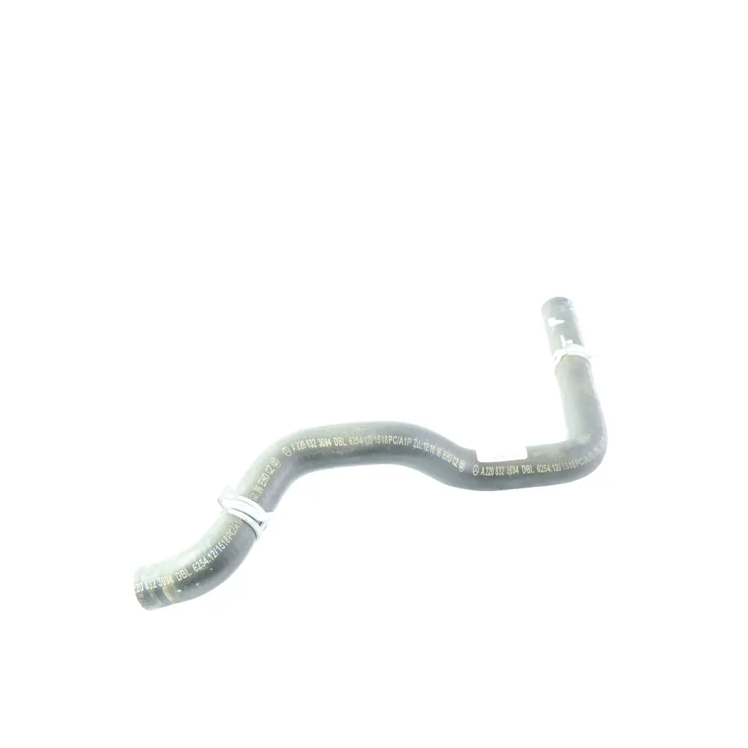 Tubo Manicotto Liquido Refrigerante Benzina per Mercedes CL C215 W220 con numero di parte A2208323694 Mercedes CL C215 W220 Tubo Manicotto Liquido Refrigerante Benzina - SKU A2208323694 - Numero di parte A2208323694