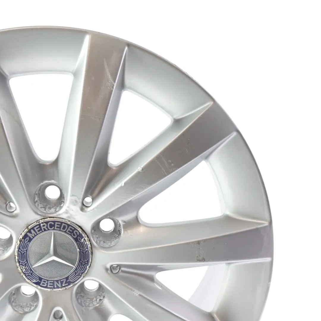 Cerchio In Lega Argento 10 Razze 16" ET:49 6,5J per Mercedes W176 W246 con numero di parte A2464010500 Mercedes W176 W246 Cerchio In Lega Argento 10 Razze 16" ET:49 6,5J - SKU A2464010500-2 - Numero di parte A2464010500