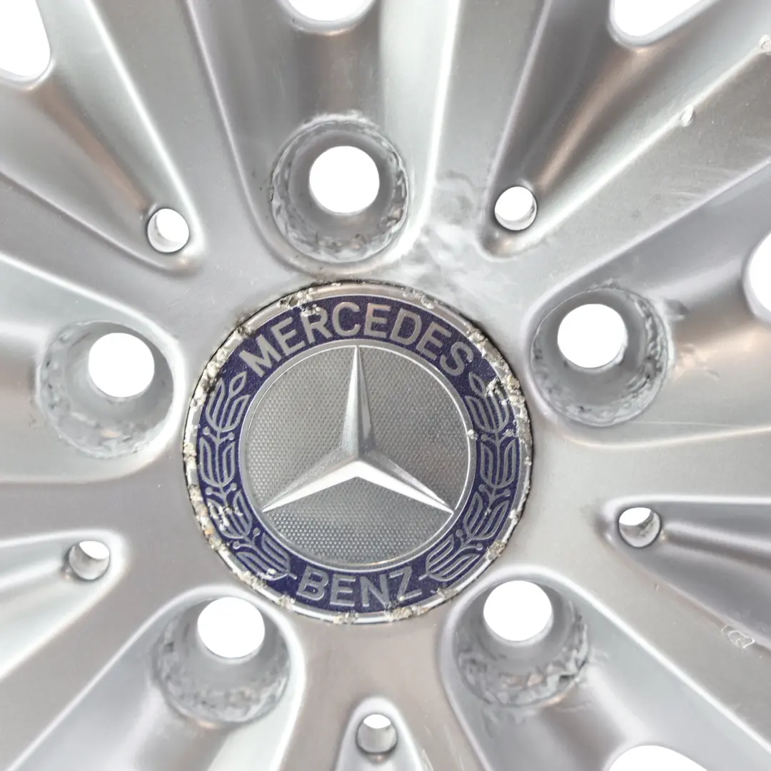 Cerchio In Lega Argento 10 Razze 16" ET:49 6,5J per Mercedes W176 W246 con numero di parte A2464010500 Mercedes W176 W246 Cerchio In Lega Argento 10 Razze 16" ET:49 6,5J - SKU A2464010500-2 - Numero di parte A2464010500