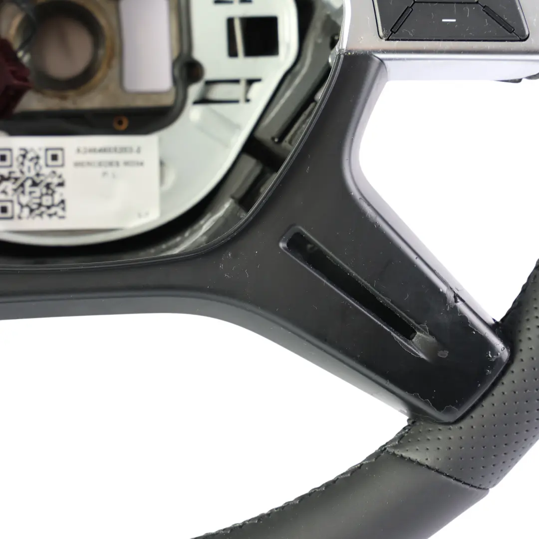 NUOVO Volante in Pelle Nera Multifunzione per Mercedes W204 con numero di parte A2464605203 Mercedes W204 NUOVO Volante in Pelle Nera Multifunzione - SKU A2464605203-2 - Numero di parte A2464605203
