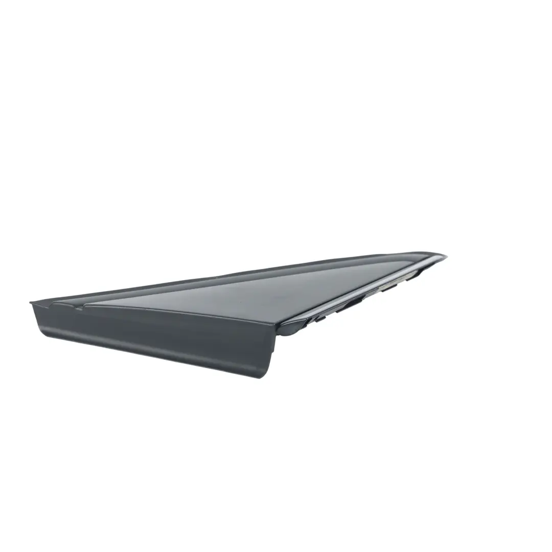 Tapa Triángulo Retrovisor Delantero Derecho para Mercedes W246 con número de pieza A2466902087 Mercedes W246 Tapa Triángulo Retrovisor Delantero Derecho - SKU A2466902087 - Número de pieza A2466902087