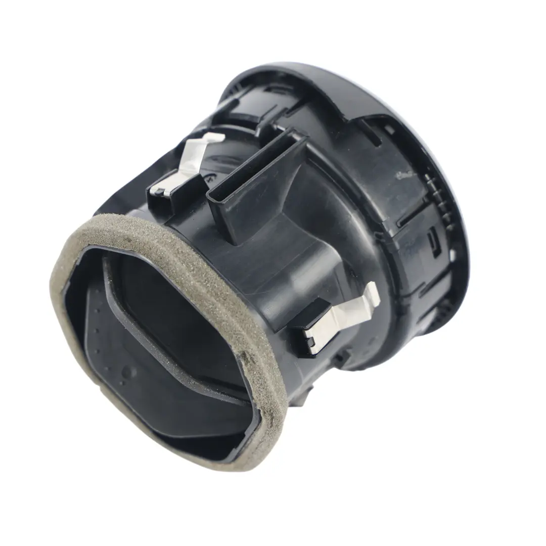 Rejilla Ventilación Aire Salpicadero Derecha Plata para Mercedes W246 con número de pieza A2468304000 Mercedes W246 Rejilla Ventilación Aire Salpicadero Derecha Plata - SKU A2468304000-1 - Número de pieza A2468304000