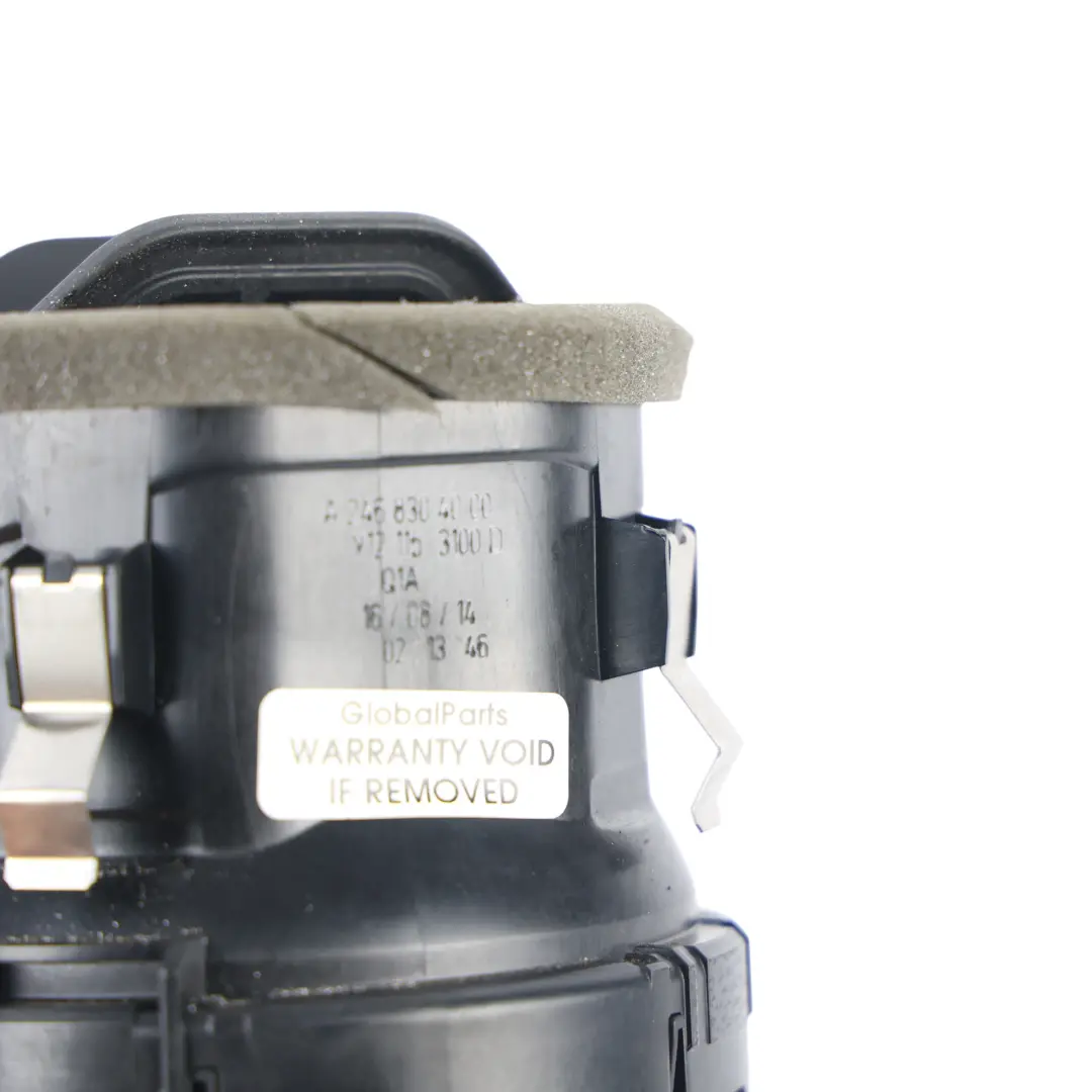 Rejilla Ventilación Aire Salpicadero Derecha Plata para Mercedes W246 con número de pieza A2468304000 Mercedes W246 Rejilla Ventilación Aire Salpicadero Derecha Plata - SKU A2468304000-1 - Número de pieza A2468304000