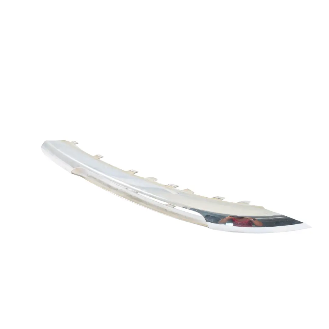 Mercedes W246 Moldura Luz Parachoques Delantero Izquierdo Cromado - SKU A2468850474 - Número de pieza A2468850474
