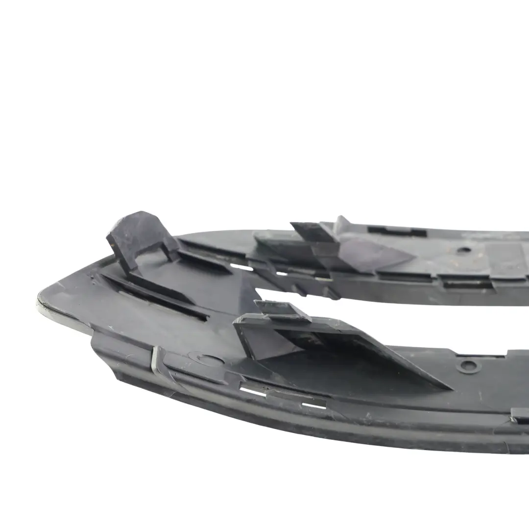Griglia Pannello Paraurti Anteriore Sinistra per Mercedes W246 con numero di parte A2468850622 Mercedes W246 Griglia Pannello Paraurti Anteriore Sinistra - SKU A2468850622 - Numero di parte A2468850622