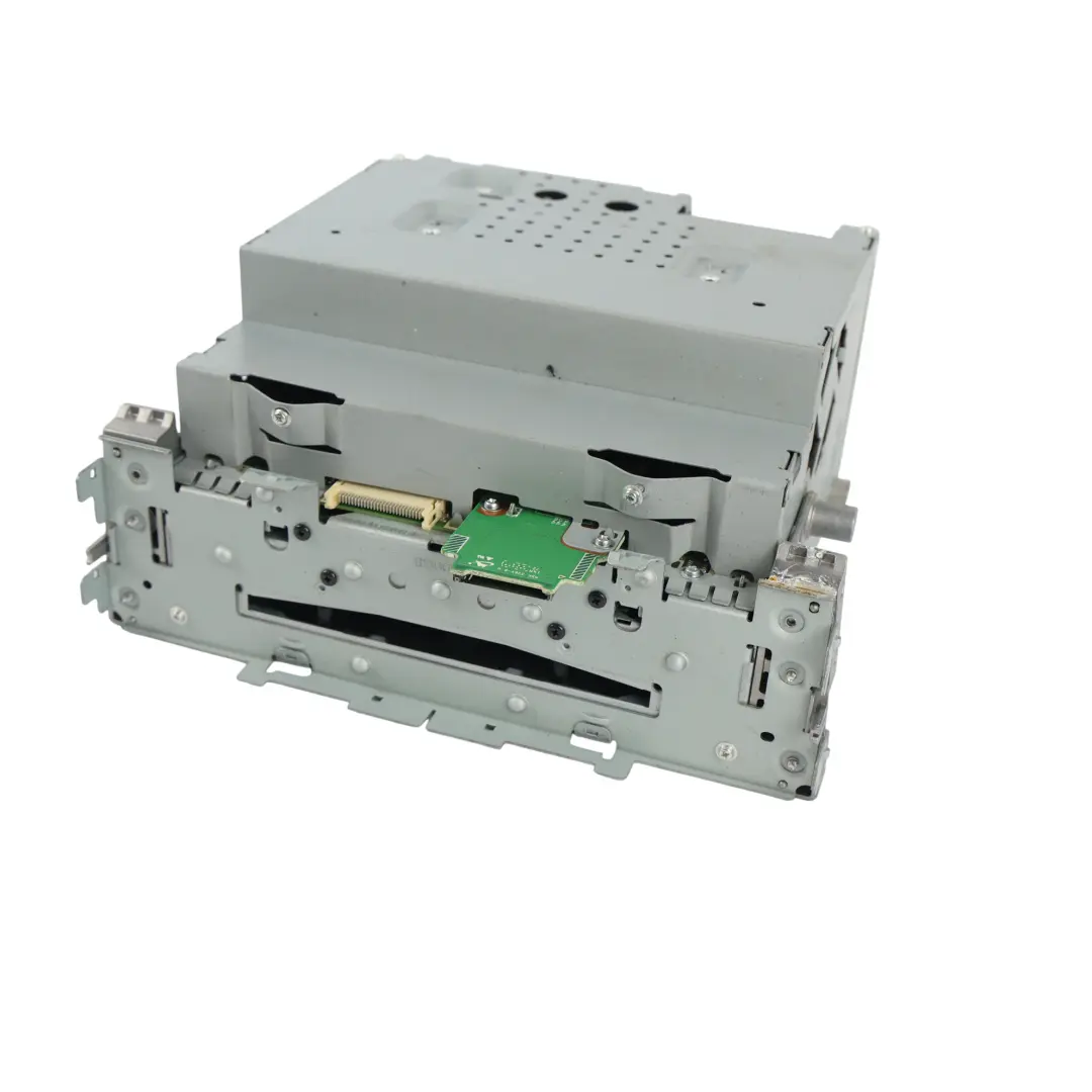 Mercedes W176 W246 Autoradio Audio 20 Lecteur Média Navigation - SKU A2469008819-2 - Numéro de pièce A2469008819