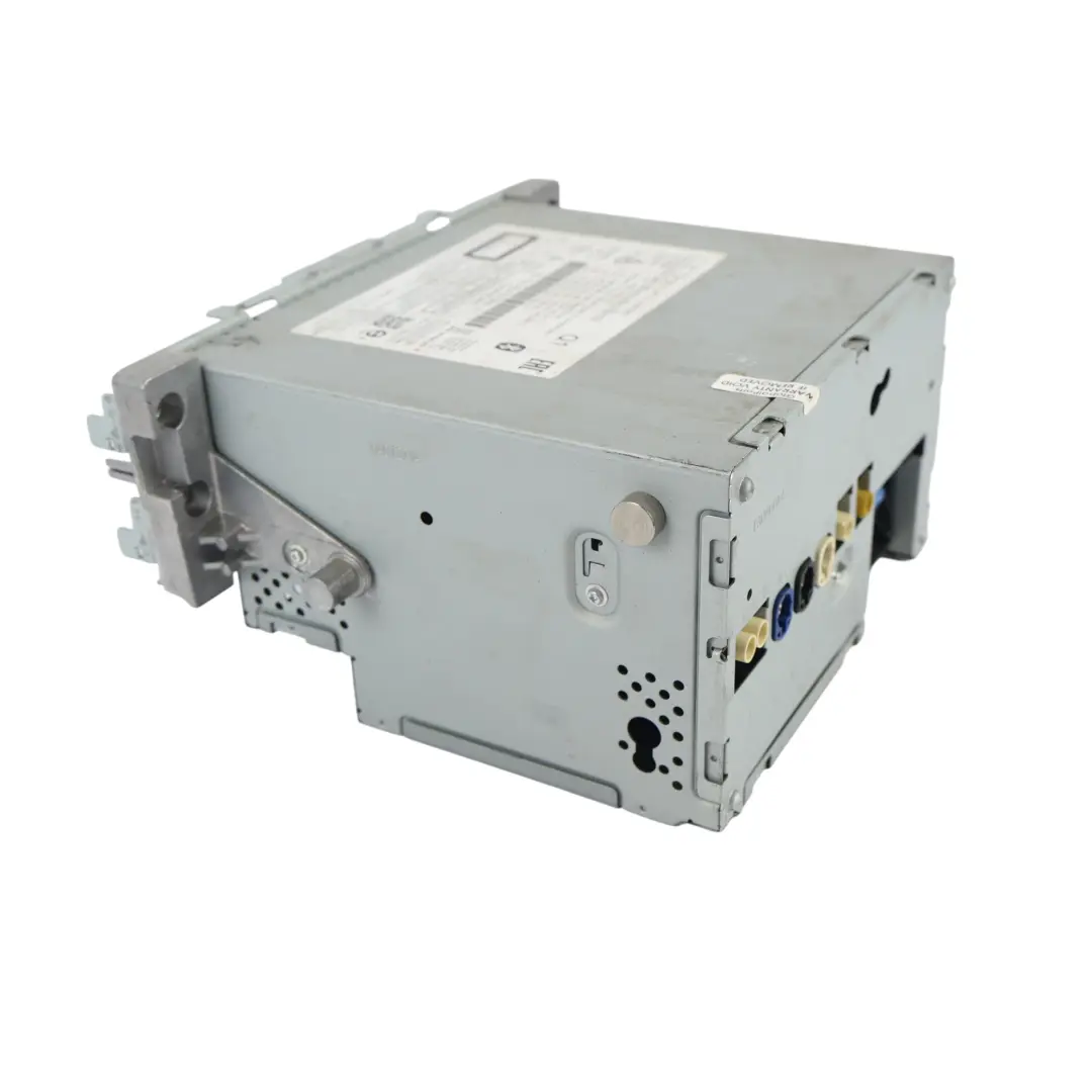 Radio Head Unit Mercedes W176 W246 Audio 20 Media Player Navigation to with Part number A2469008819 Radio Head Unit Mercedes W176 W246 Audio 20 Media Player Navigation - SKU A2469008819-2 - Part number A2469008819