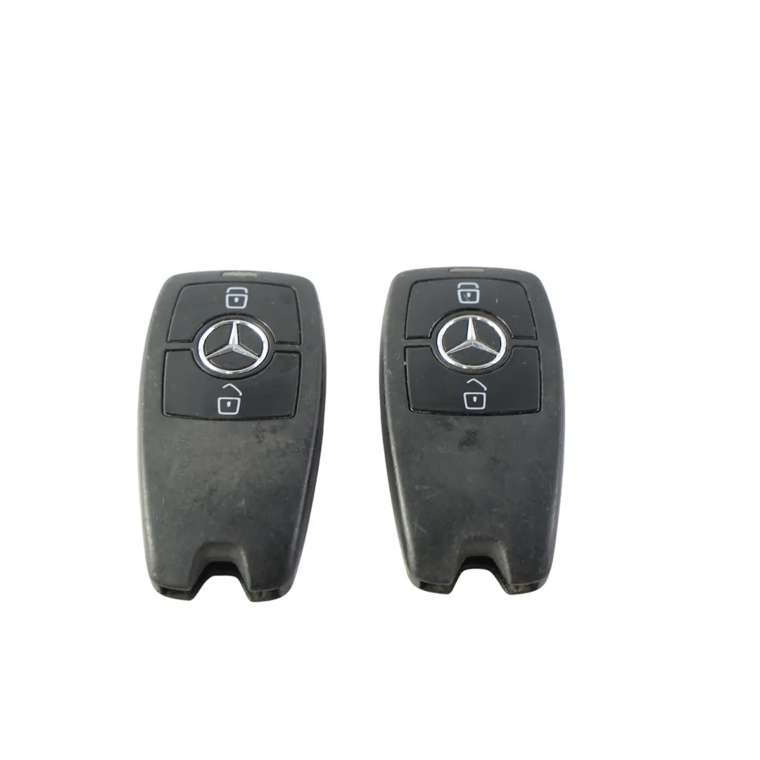 W907 Unité Contrôle Clé Télécommande Allumage x2 pour Mercedes Sprinter à propos du numéro de pièce A2479054403 Mercedes Sprinter W907 Unité Contrôle Clé Télécommande Allumage x2 - SKU A2479054403-1 - Numéro de pièce A2479054403