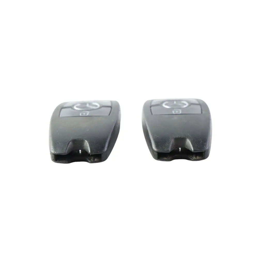 W907 Set Telecomando Chiave Accensione x2 per Mercedes Sprinter con numero di parte A2479054403 Mercedes Sprinter W907 Set Telecomando Chiave Accensione x2 - SKU A2479054403-1 - Numero di parte A2479054403