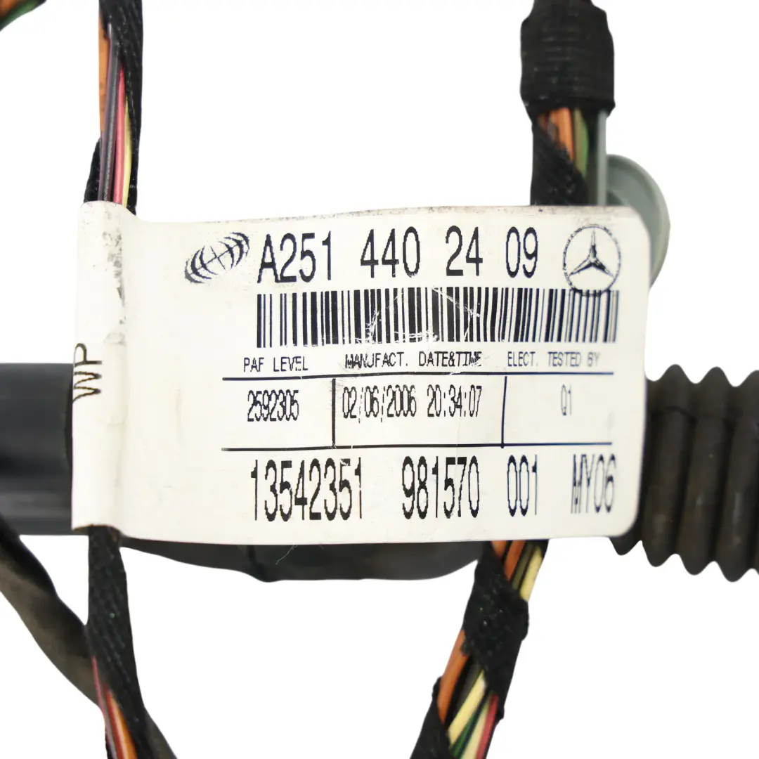 Cableado Arnés Cable Puerta Trasera Derecha para Mercedes W251 V251 con número de pieza A2514402409 Mercedes W251 V251 Cableado Arnés Cable Puerta Trasera Derecha - SKU A2514402409 - Número de pieza A2514402409