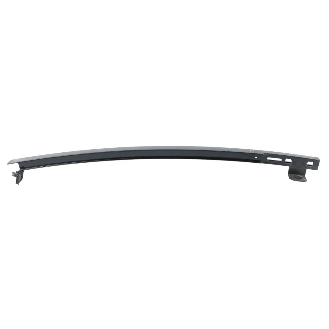Modanatura Finestrino Porta Posteriore Destra Nera per Mercedes W251 con numero di parte A2517300219 Mercedes W251 Modanatura Finestrino Porta Posteriore Destra Nera - SKU A2517300219 - Numero di parte A2517300219