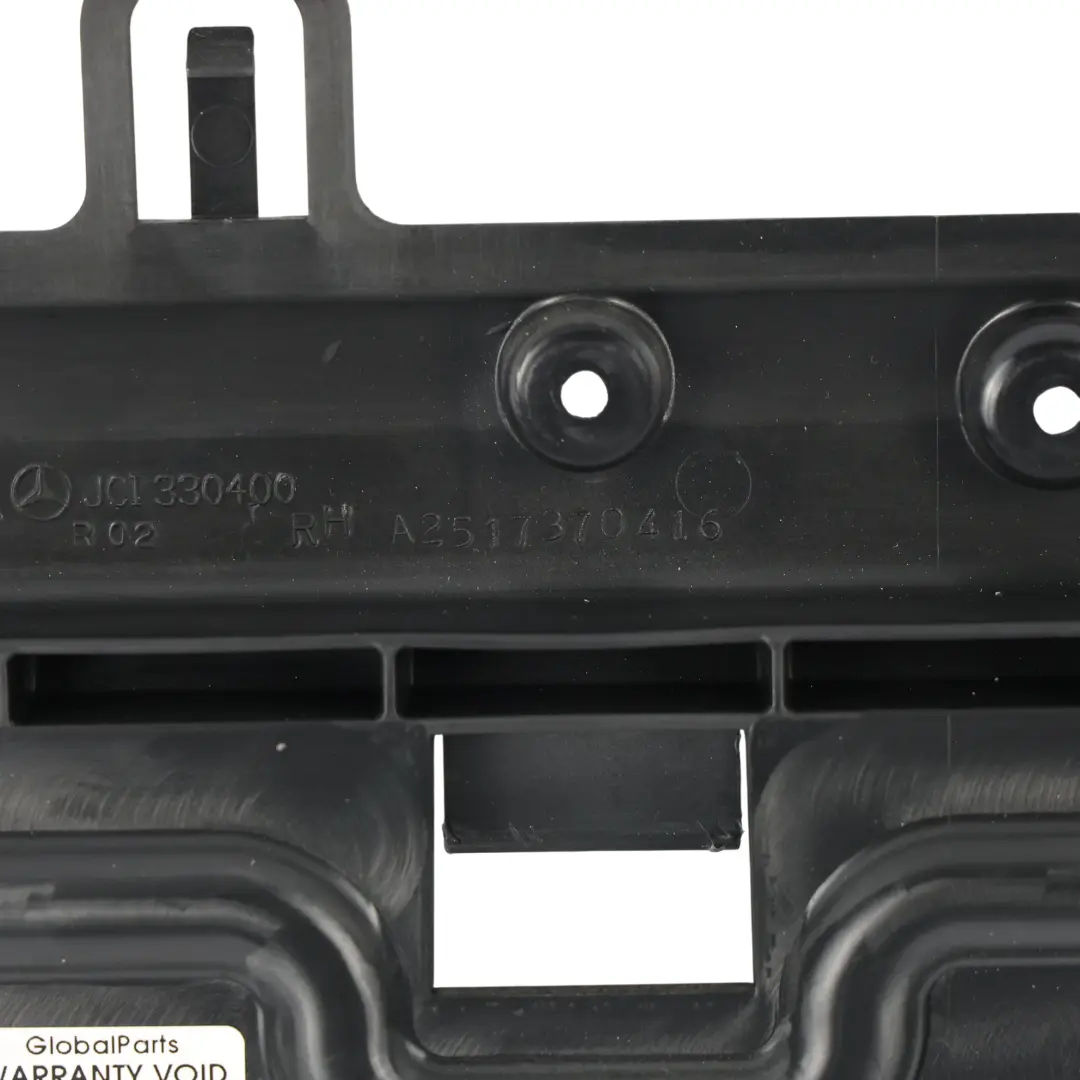 Listwa Ozdobna Tapicerki Drzwi Tylna Prawa do Mercedes V251 W251 o numerze A2517370416 Mercedes V251 W251 Listwa Ozdobna Tapicerki Drzwi Tylna Prawa - SKU A2517370416 - Numer Części A2517370416