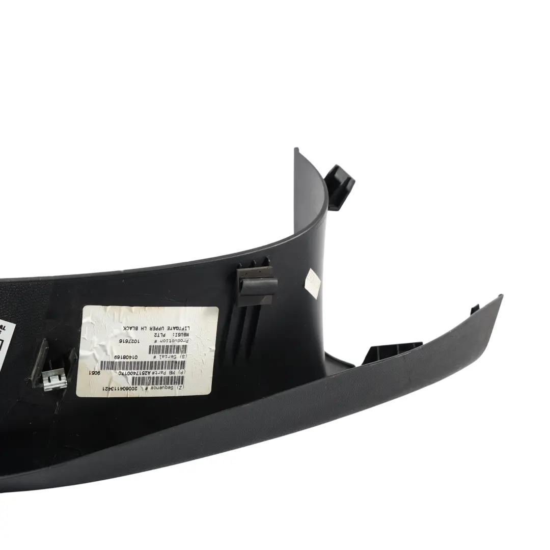Kofferraumdeckel Abdeckung Verkleidung links Schwarz A2517400170 für Mercedes W251 mit Teilenummer A2517400300 Mercedes W251 Kofferraumdeckel Abdeckung Verkleidung links Schwarz A2517400170 - SKU A2517400300 - Teilenummer A2517400300