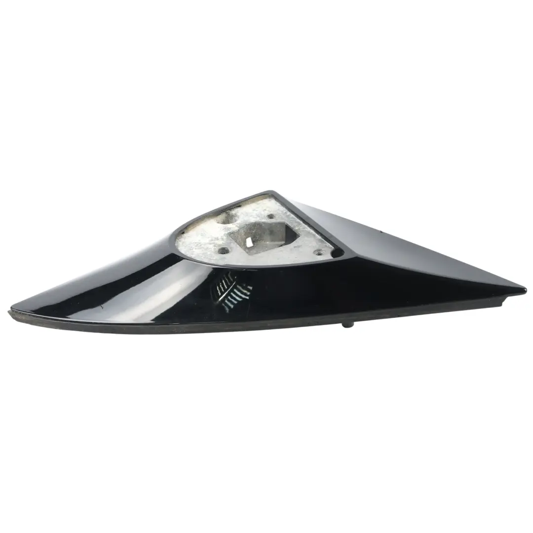 Pokrywa Lusterka Bocznego Prawa Czarna do Mercedes V251 W251 o numerze A2518100287 Mercedes V251 W251 Pokrywa Lusterka Bocznego Prawa Czarna - SKU A2518100287 - Numer Części A2518100287