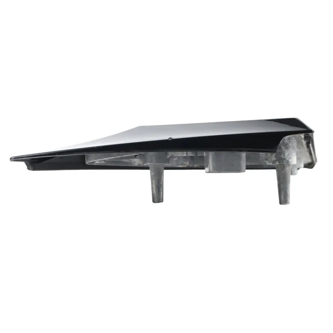 Carcasa Retrovisor Derecho Negro para Mercedes V251 W251 con número de pieza A2518100287 Mercedes V251 W251 Carcasa Retrovisor Derecho Negro - SKU A2518100287 - Número de pieza A2518100287