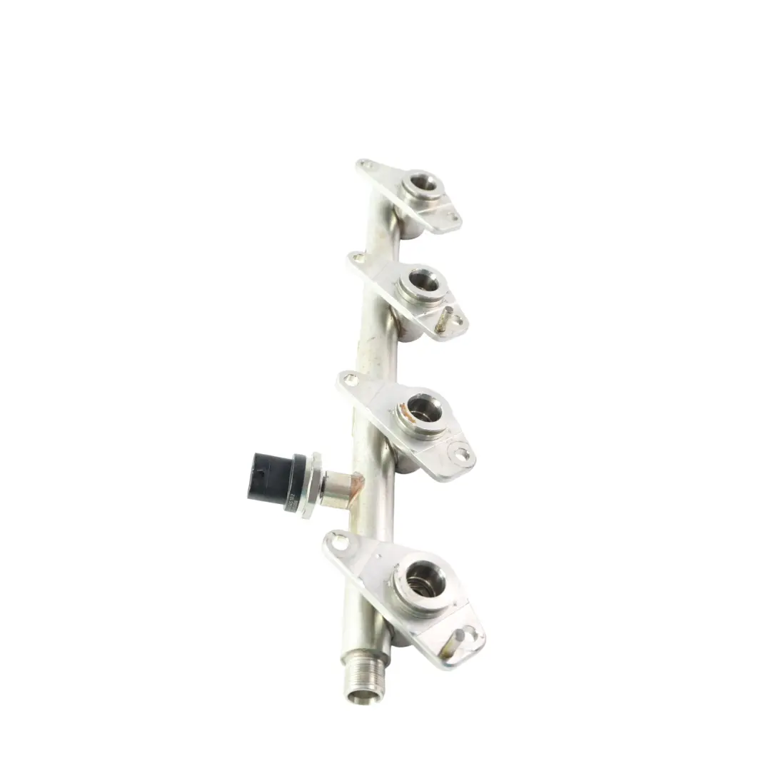 Mercedes W176 W204 C207 W212 OM270.910 Tubo Linea Rail Carburante - SKU A2700701595-1 - Numero di parte A2700701595