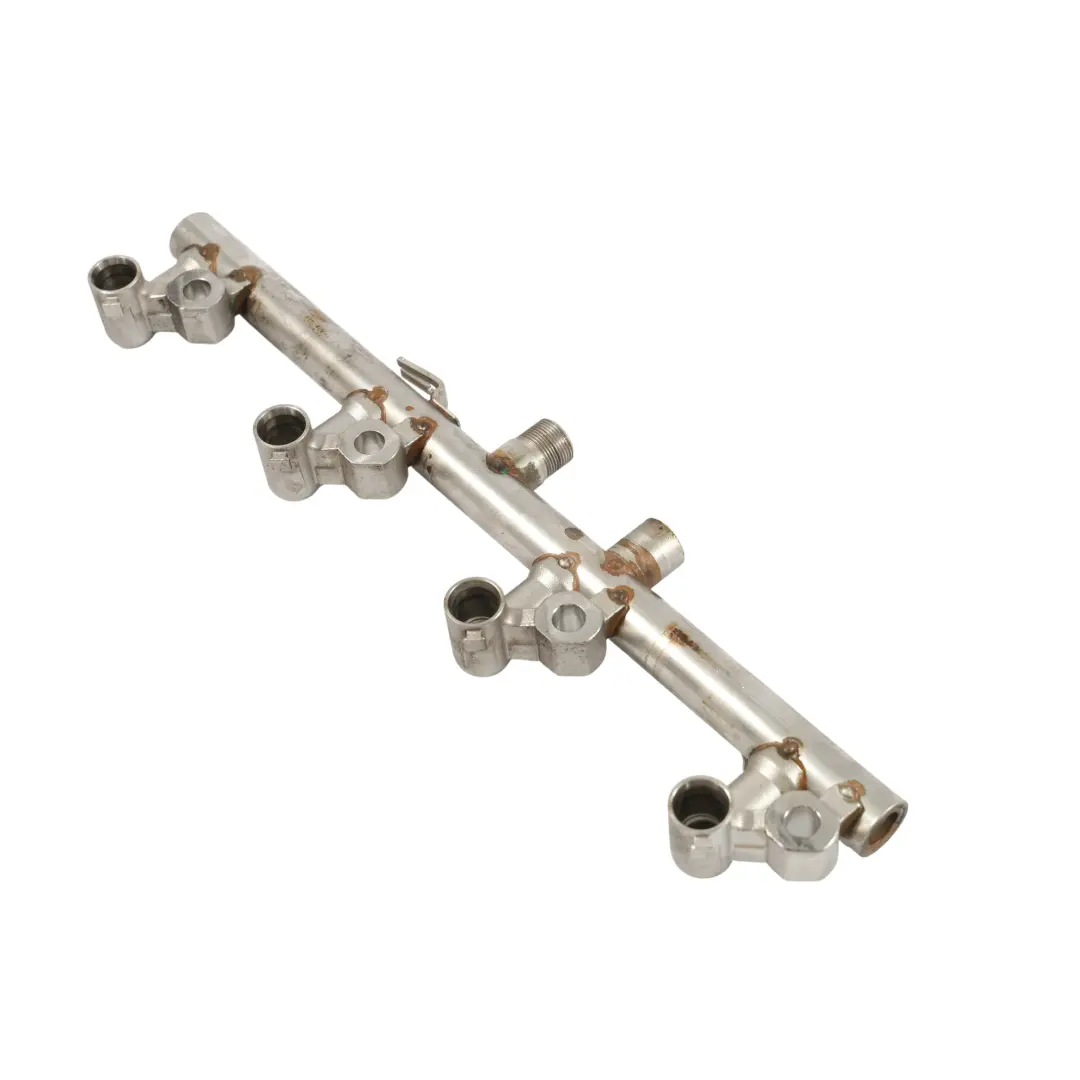 M271 Essence Injecteur Rampe Pression Tuyau A2710705495 pour Mercedes W204 W212 à propos du numéro de pièce A2710705595 Mercedes W204 W212 M271 Essence Injecteur Rampe Pression Tuyau A2710705495 - SKU A2710705595-3 - Numéro de pièce A2710705595