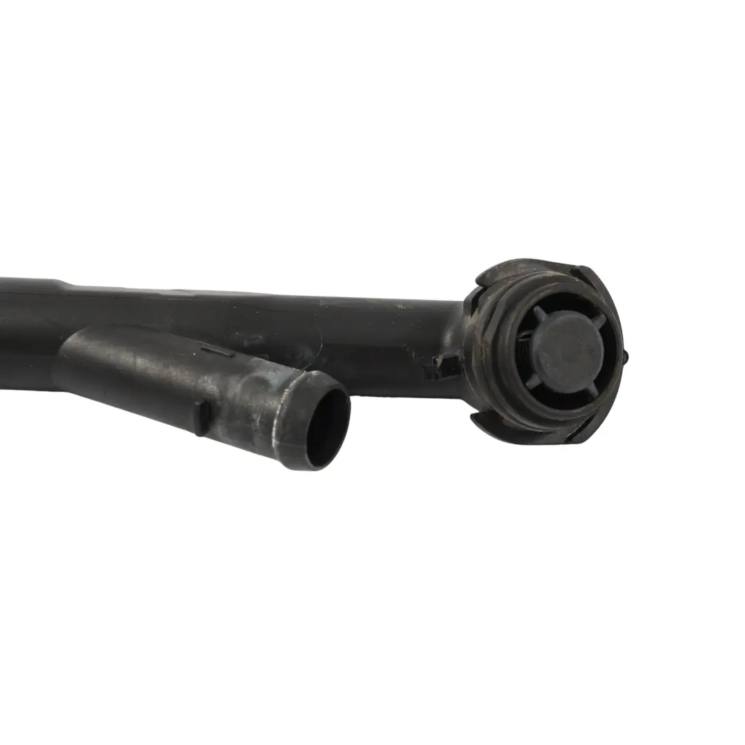 Mercedes W205 Tuyau Thermostat Liquide Refroidissement Moteur - SKU A2742000215-2 - Numéro de pièce A2742000215