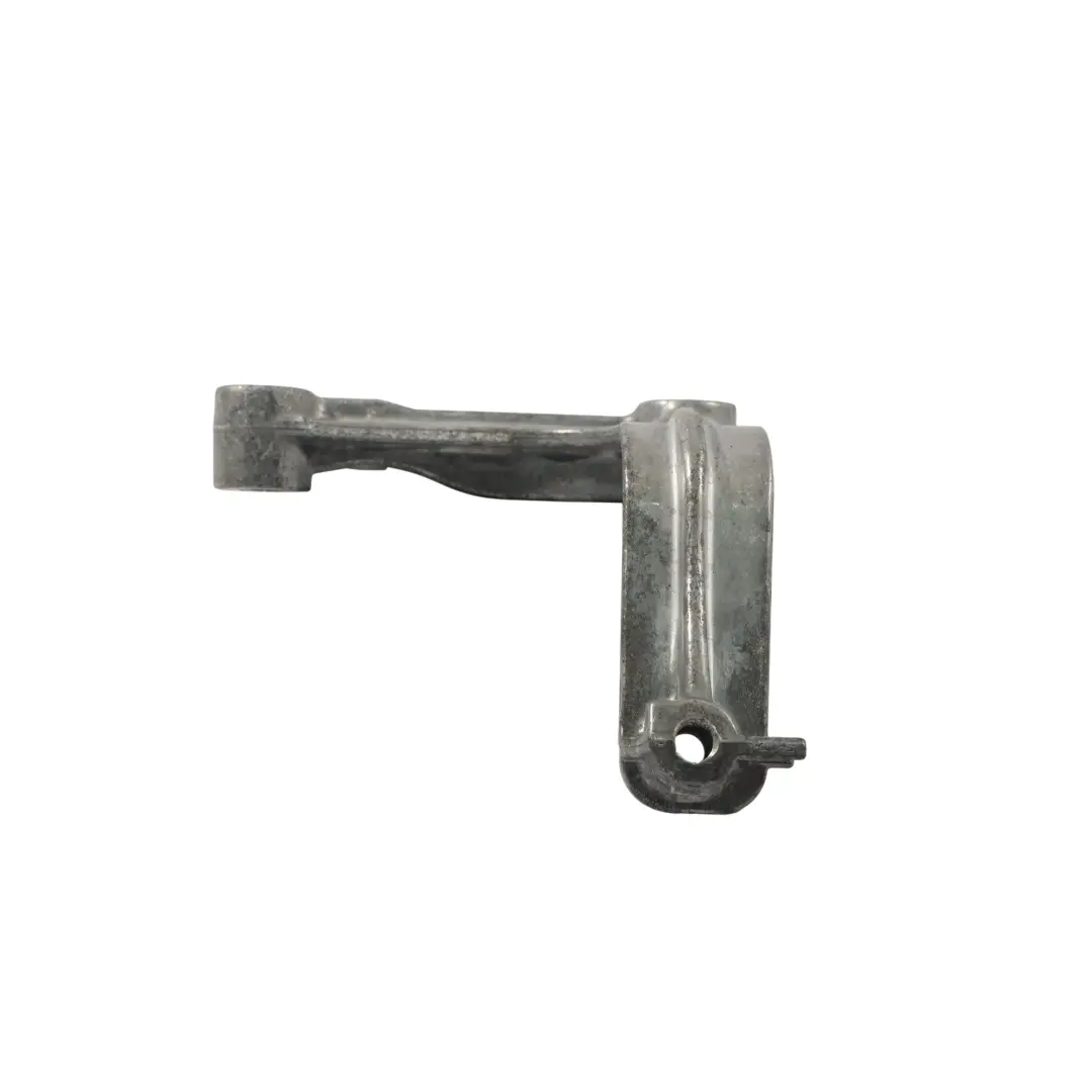Mercedes W177 Uchwyt Wspornik Mocowanie Pompy Wody M282 - SKU A2822034800 - Numer Części A2822034800