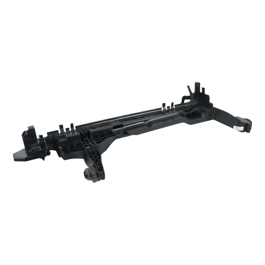 Kühler Trägerrahmen Halterung Rechts für Mercedes W447 mit Teilenummer A4475040300 Mercedes W447 Kühler Trägerrahmen Halterung Rechts - SKU A4475040300 - Teilenummer A4475040300