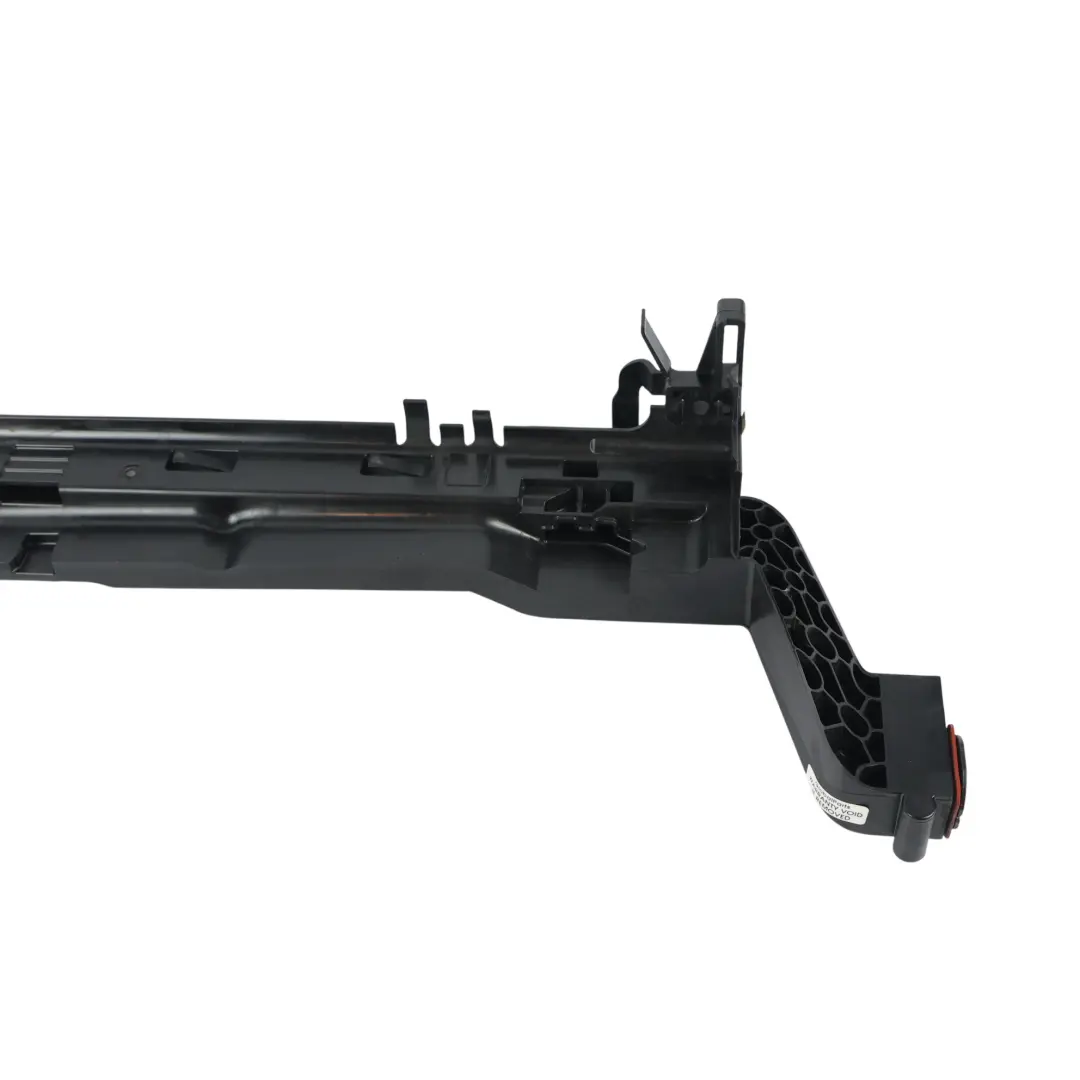 Soporte Marco Radiador Derecho para Mercedes W447 con número de pieza A4475040300 Mercedes W447 Soporte Marco Radiador Derecho - SKU A4475040300 - Número de pieza A4475040300