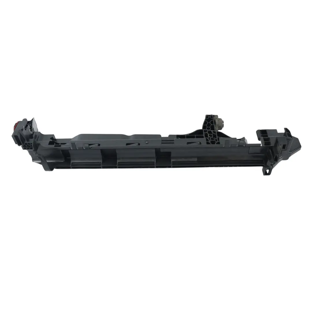 Kühler Trägerrahmen Halterung Rechts für Mercedes W447 mit Teilenummer A4475040300 Mercedes W447 Kühler Trägerrahmen Halterung Rechts - SKU A4475040300 - Teilenummer A4475040300