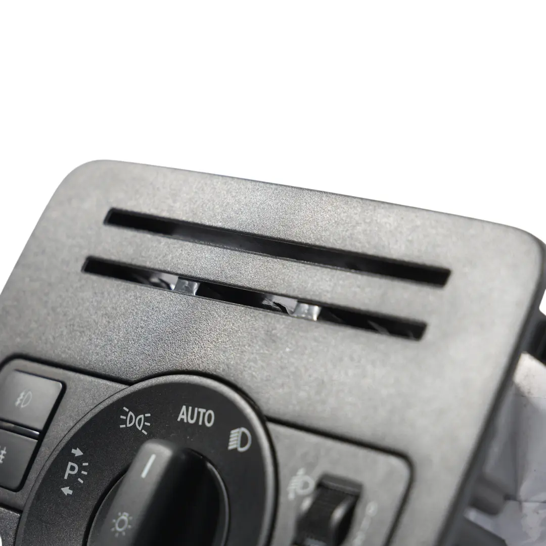Lichtschalter Scheinwerfer Bedieneinheit für Mercedes Vito W447 mit Teilenummer A4476891039 Mercedes Vito W447 Lichtschalter Scheinwerfer Bedieneinheit - SKU A4476891039-1 - Teilenummer A4476891039