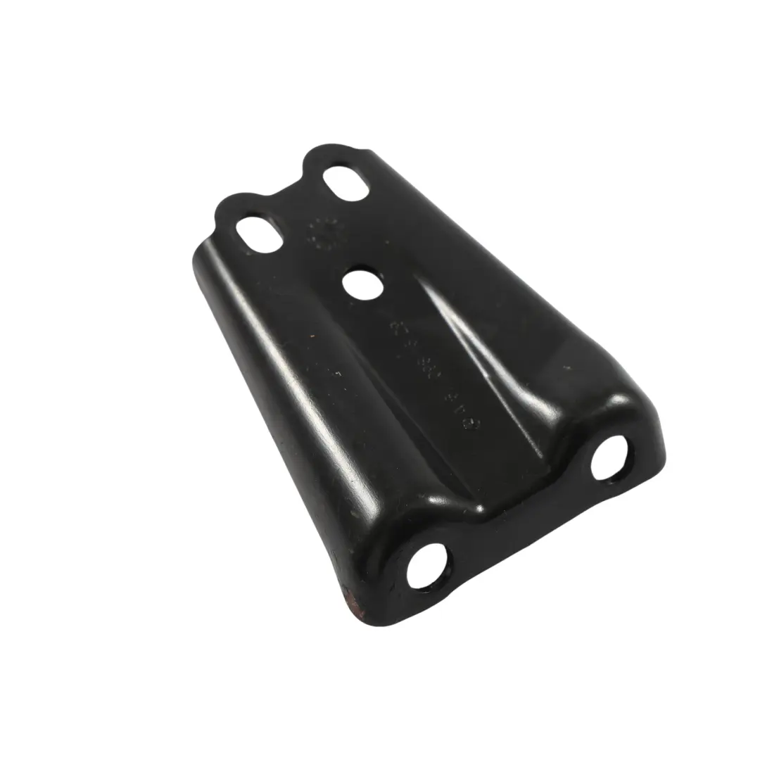 Wspornik Mocowania Pompy Paliwa OM646 do Mercedes W203 C209 W211 o numerze A6110981629 Mercedes W203 C209 W211 Wspornik Mocowania Pompy Paliwa OM646 - SKU A6110981629 - Numer Części A6110981629