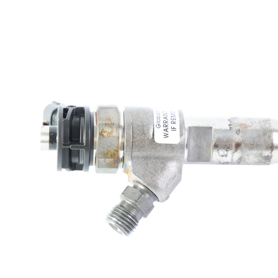 Injector Nozzle OM622 Diesel to Mercedes Vito W447 Fuel with Part number A6220702100 Mercedes Vito W447 Fuel Injector Nozzle OM622 Diesel - SKU A6220702100 - Part number A6220702100