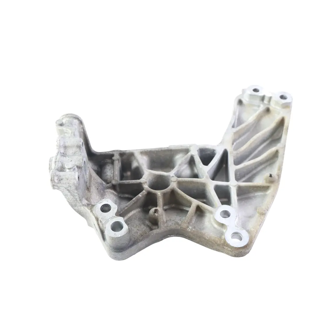 Mercedes Vito W447 Soporte Motor Cojinete OM622 Diésel - SKU A6222240100 - Número de pieza A6222240100