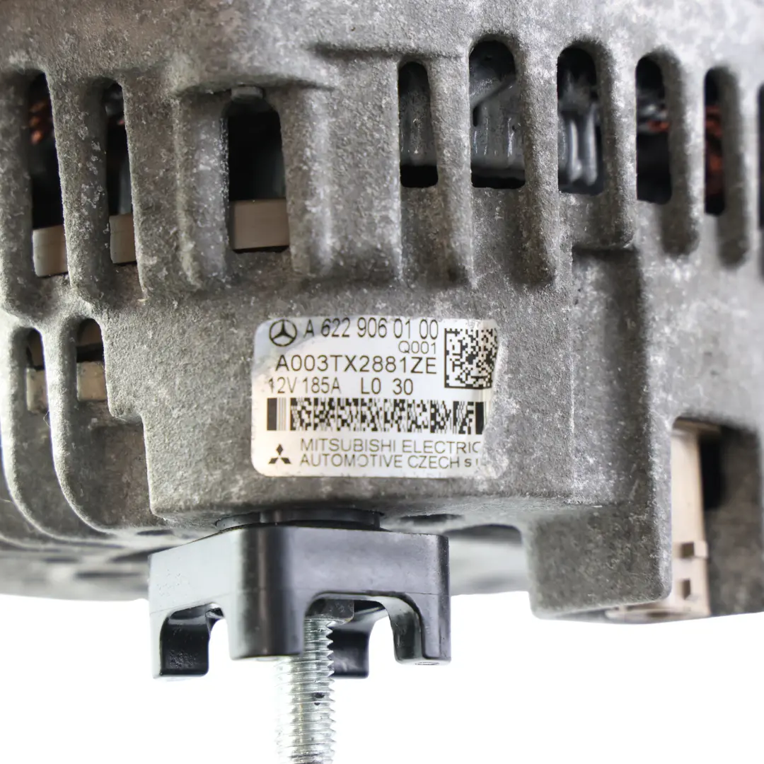 Alternateur Générateur 185A 1.7 CDI OM622 pour Mercedes Vito W447 à propos du numéro de pièce A6229060100 Mercedes Vito W447 Alternateur Générateur 185A 1.7 CDI OM622 - SKU A6229060100 - Numéro de pièce A6229060100