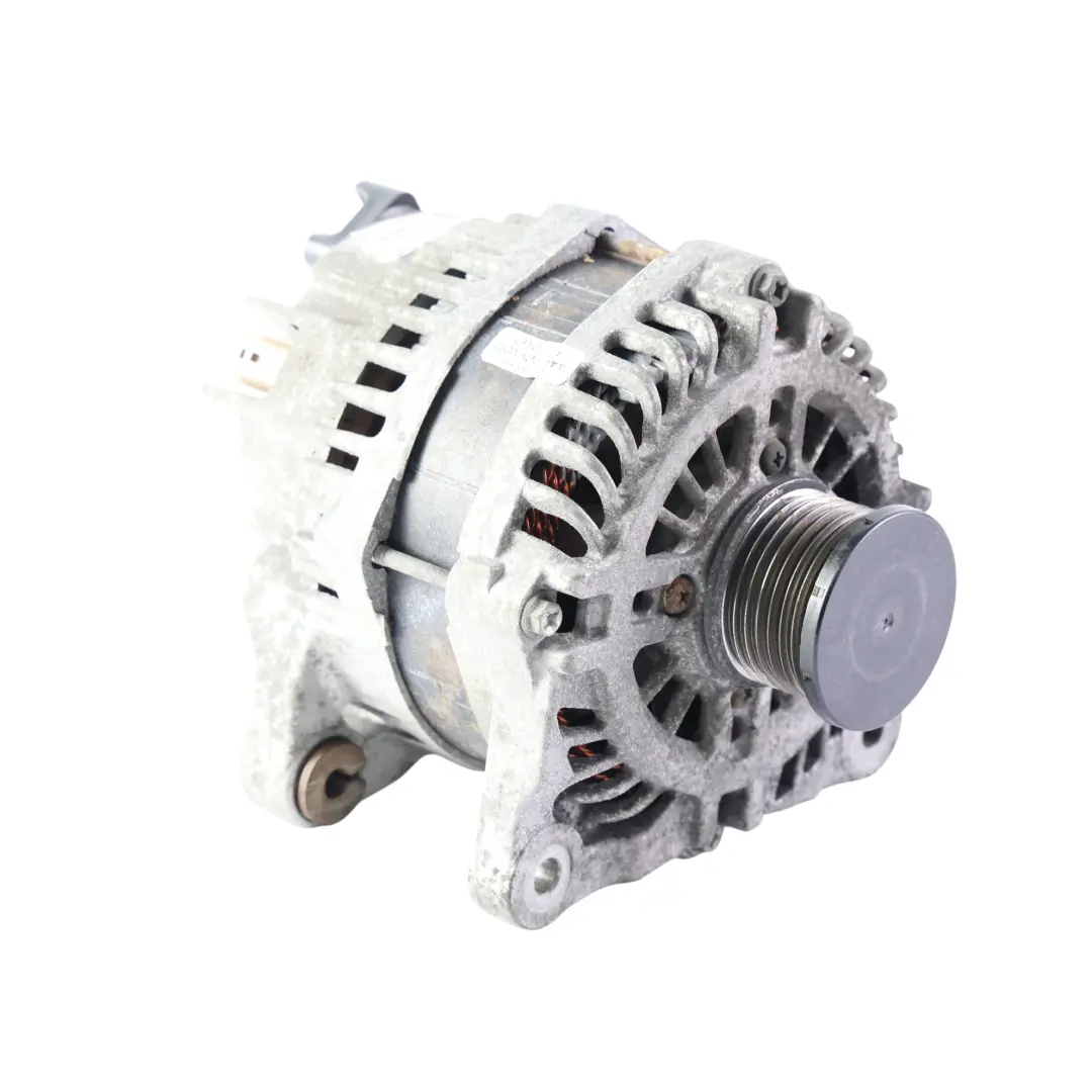 Alternator Generator 185A 1.7 CDI OM622 to Mercedes Vito W447 with Part number A6229060100 Mercedes Vito W447 Alternator Generator 185A 1.7 CDI OM622 - SKU A6229060100 - Part number A6229060100