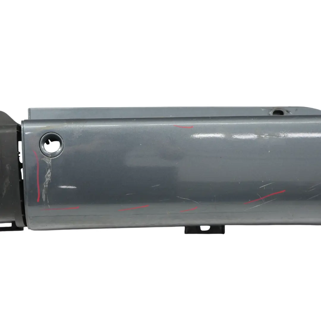 Tylny Środkowy Uchwyt Zderzaka do Mercedes Vito W639 o numerze A6398851725 Mercedes Vito W639 Tylny Środkowy Uchwyt Zderzaka - SKU A6398851725-FLG - Numer Części A6398851725