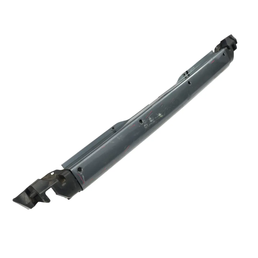 Support Central Pare-Chocs Arrière pour Mercedes Vito W639 à propos du numéro de pièce A6398851725 Mercedes Vito W639 Support Central Pare-Chocs Arrière - SKU A6398851725-FLG - Numéro de pièce A6398851725