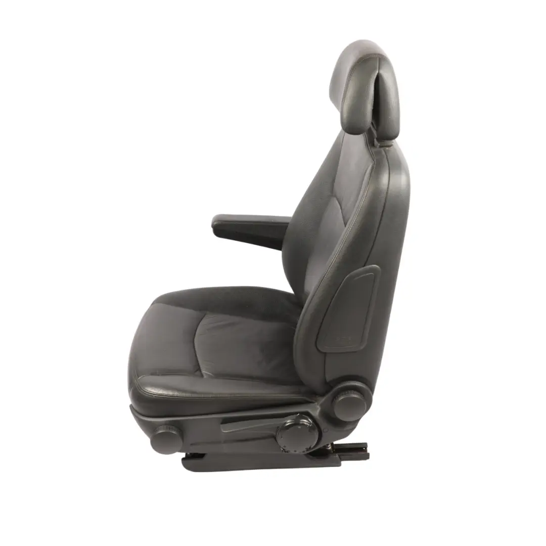 Row Right O/S Single Passenger Seat Black Leather to Mercedes Vito W639 1st Seat with Part number A6399401401 Mercedes Vito W639 1st Seat Row Right O/S Single Passenger Seat Black Leather - SKU A6399401401 - Part number A6399401401