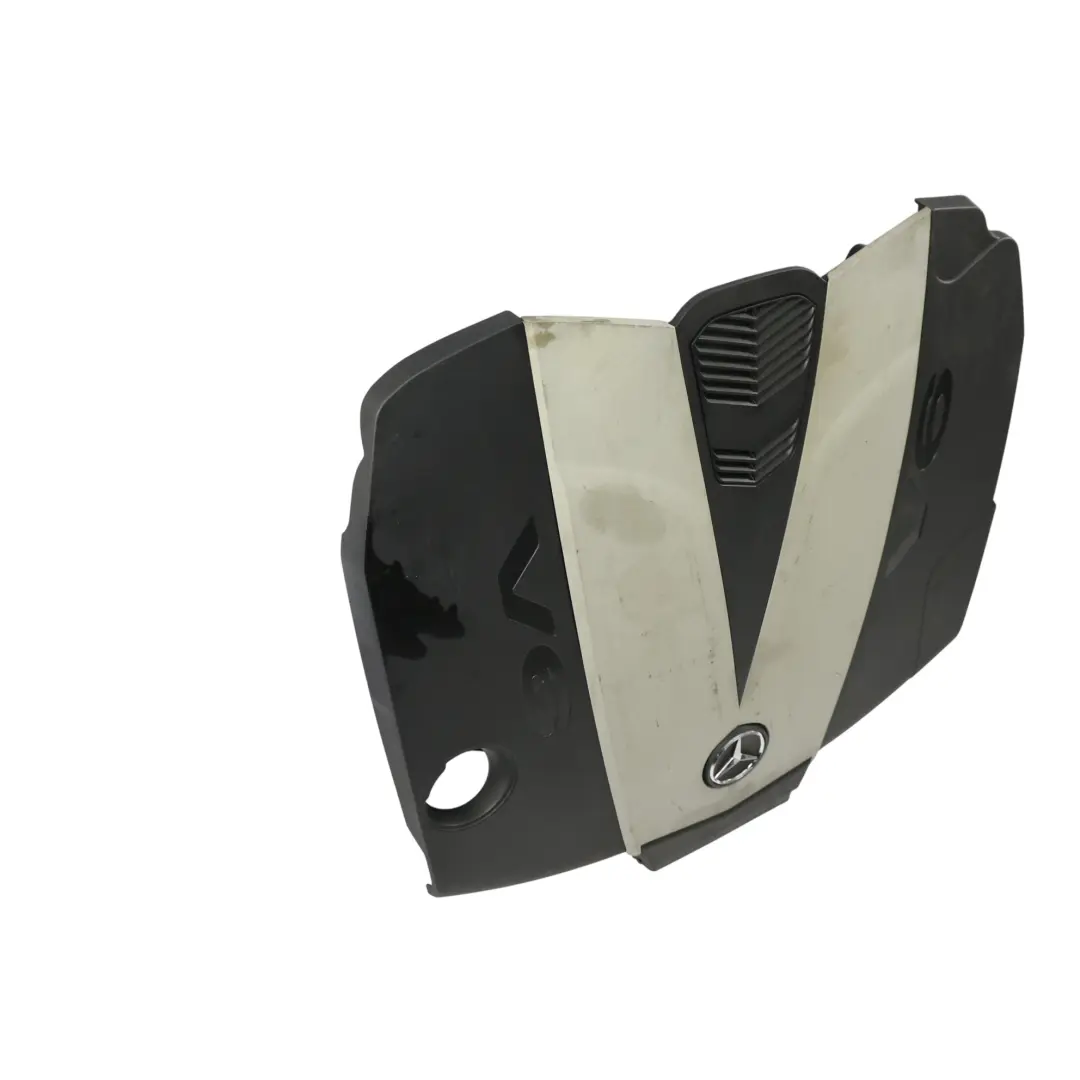 Mercedes W207 Cubierta Superior Motor Panel Acústico 3.0 V6 Diésel - SKU A6420106467-1 - Número de pieza A6420106467