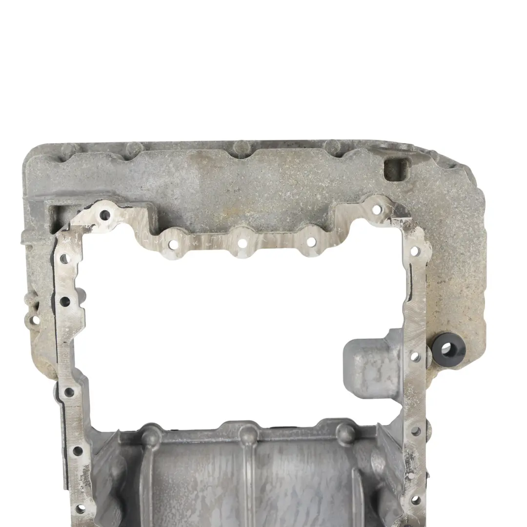 Mercedes W639 Carter Huile Supérieur Couvercle Panneau OM642.990 - SKU A6420142402 - Numéro de pièce A6420142402