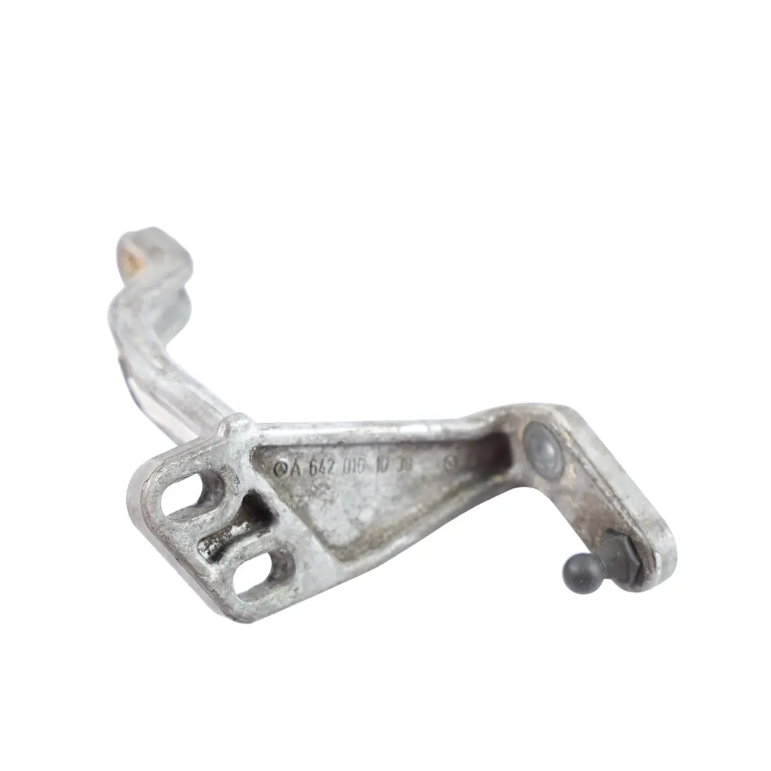 Mercedes W639 Engine Mount Bracket Support - SKU A6420161038 - Part number A6420161038