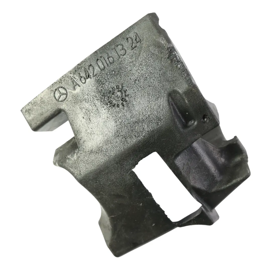 Mercedes Vito W639 Engine Cover Sheet Undertray Foam OM642 - SKU A6420161324 - Part number A6420161324