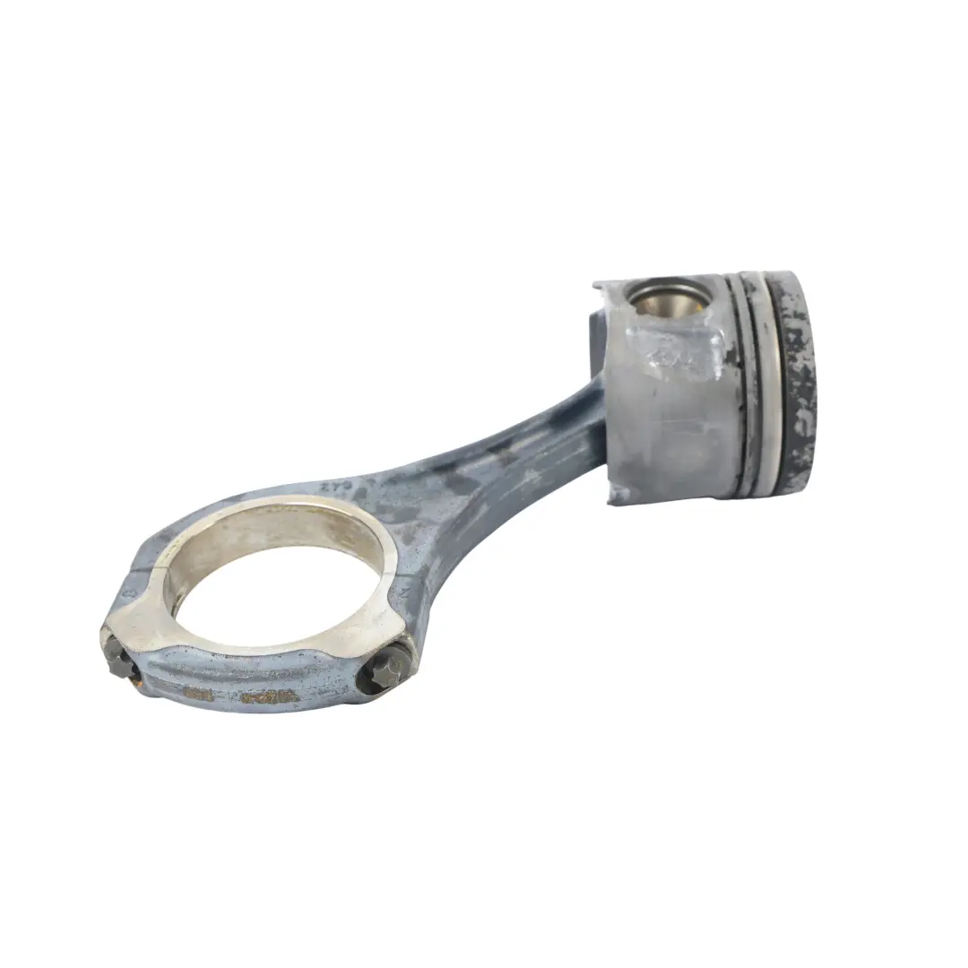 Tłok Silnika Z Korbowódem Prawy OM642.975 do Mercedes W639 o numerze A6420301418 Mercedes W639 Tłok Silnika Z Korbowódem Prawy OM642.975 - SKU A6420301418 - Numer Części A6420301418