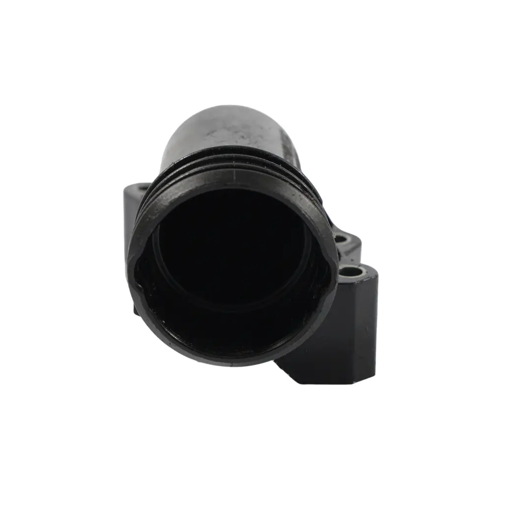 Connettore Tubo Refrigerante OM642 per Mercedes W213 C238 W222 con numero di parte A6422001556 Mercedes W213 C238 W222 Connettore Tubo Refrigerante OM642 - SKU A6422001556 - Numero di parte A6422001556