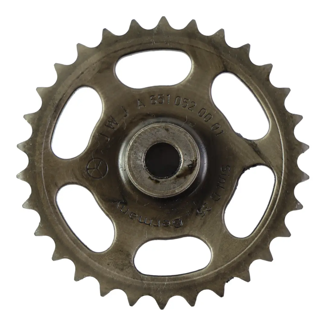 Puleggia Ingranaggio Albero a Camme Scarico per Mercedes W204 2.2 CDI con numero di parte A6510520001 Mercedes W204 2.2 CDI Puleggia Ingranaggio Albero a Camme Scarico - SKU A6510520001 - Numero di parte A6510520001